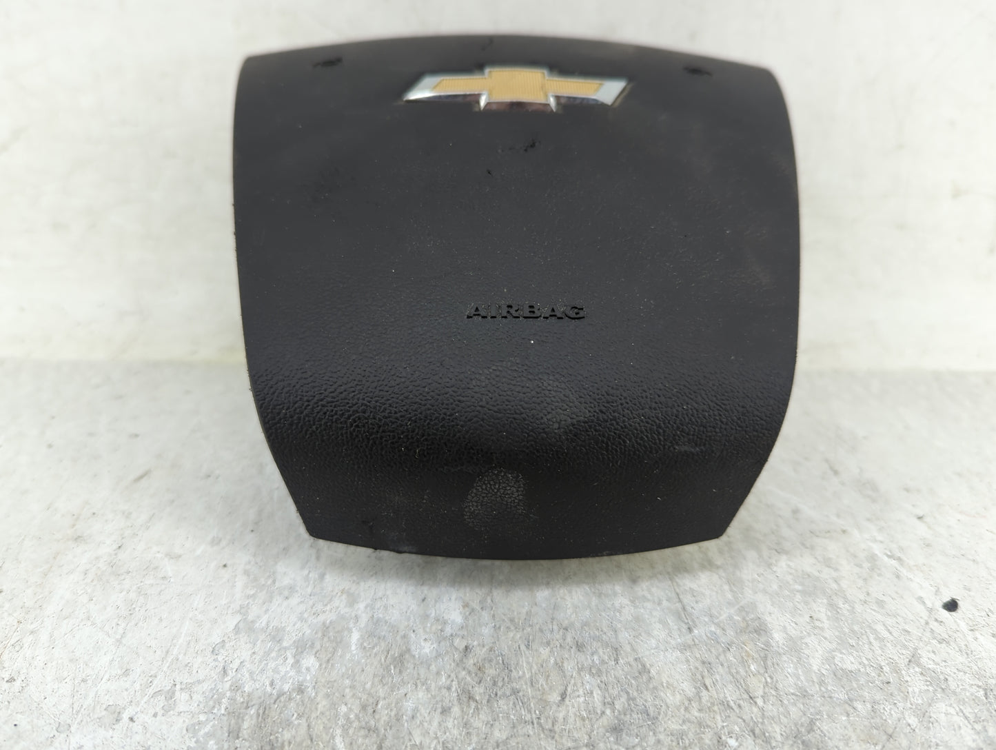 2010-2017 Chevrolet Equinox Air Bag Driver Left Steering Wheel Mounted Fits Fits 2010 2011 2012 2013 2014 2015 2016 2017 OEM