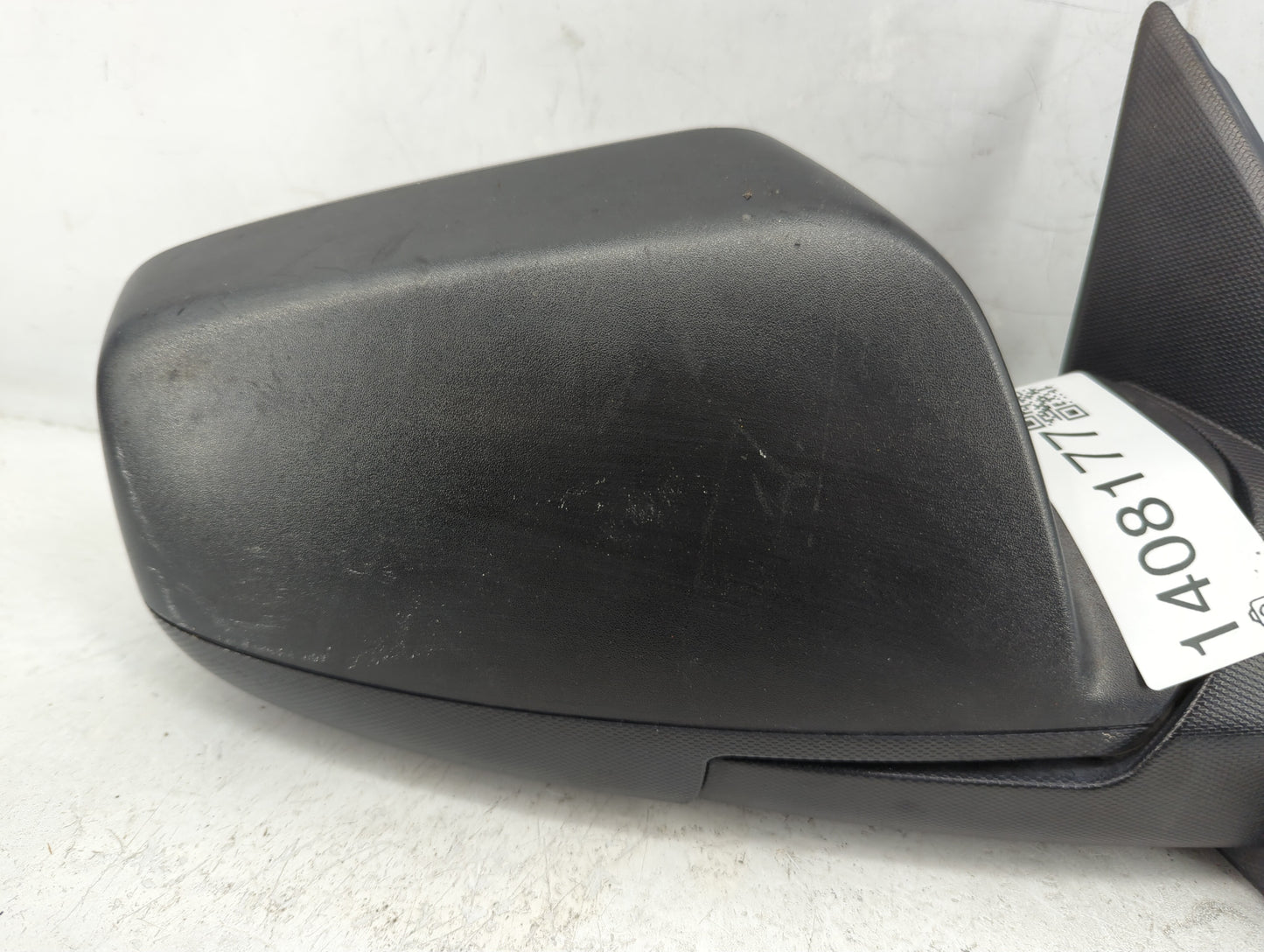 2010-2011 Chevrolet Equinox Passenger Side View Mirror - Right Door Mirror OEM Used - Oemusedautoparts1.com