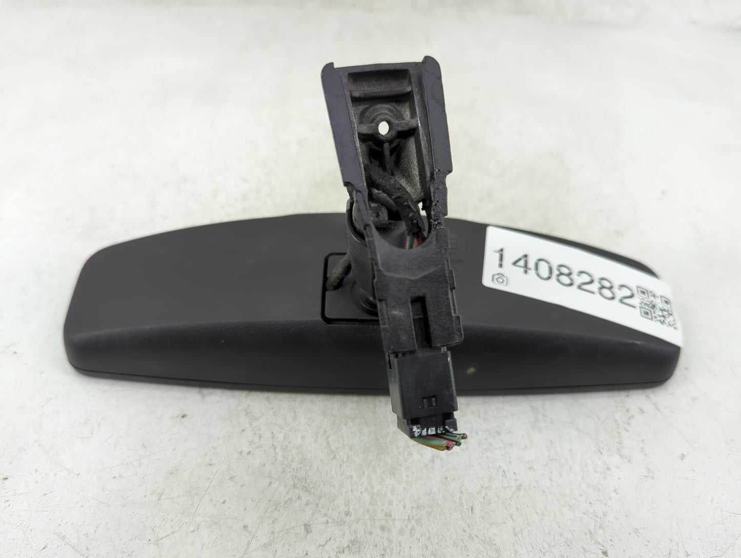 2010-2017 Chevrolet Equinox Interior Rear View Mirror Replacement OEM P/N:E11026392 Fits OEM Used Auto Parts - Oemusedautopa