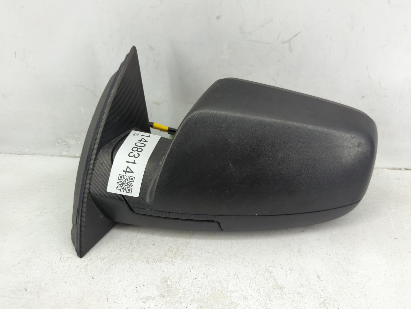 2010-2011 Chevrolet Equinox Driver Side View Mirror - Left Door Mirror OEM Used - Oemusedautoparts1.com