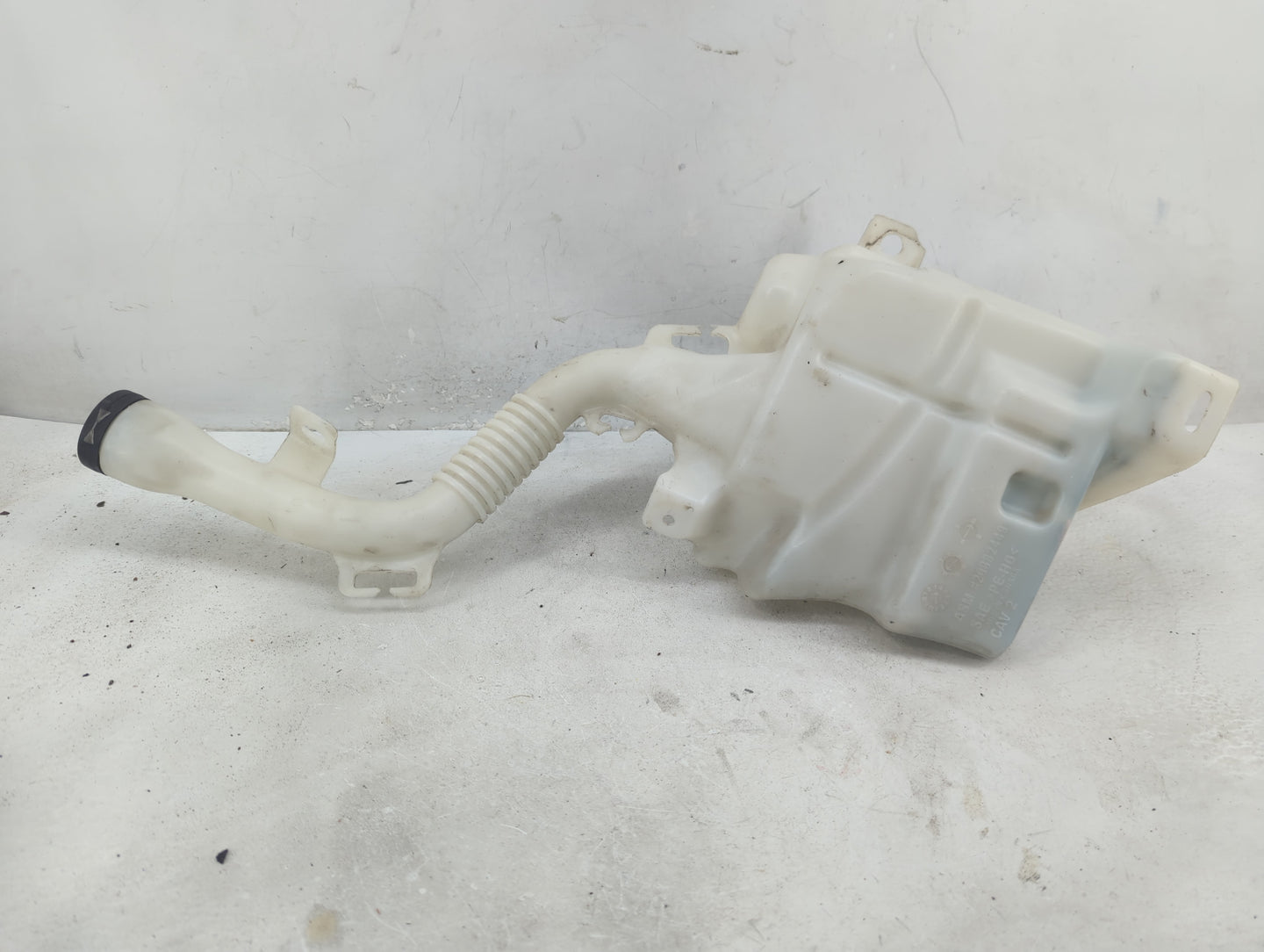2010-2017 Chevrolet Equinox Windshield Washer Fluid Reservoir Bottle Oem - Oemusedautoparts1.com