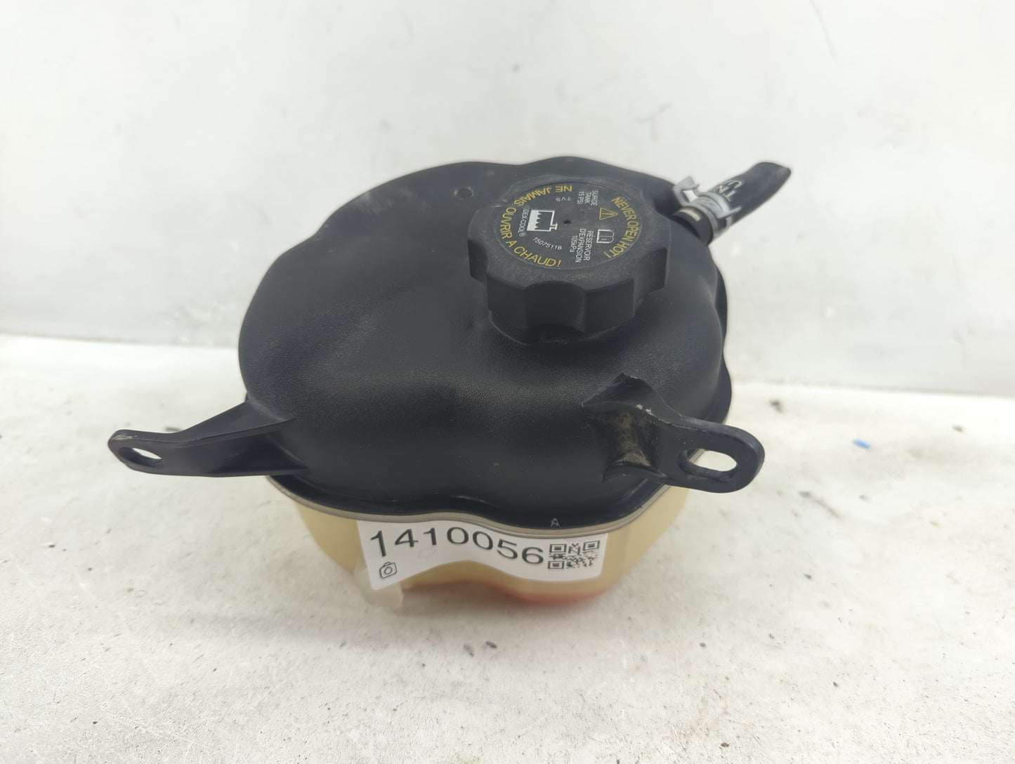 2010 Chevrolet Equinox Radiator Coolant Overflow Expansion Tank Bottle 1410056 - Oemusedautoparts1.com