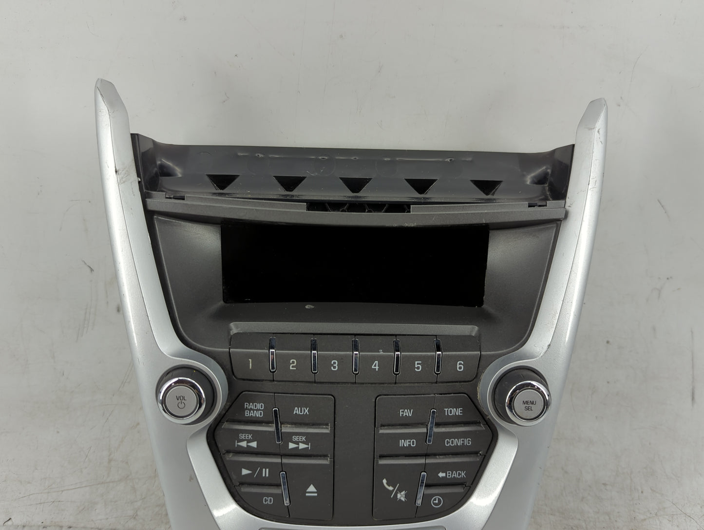 2010-2011 Chevrolet Equinox Radio AM FM Cd Player Receiver Replacement P/N:22766834 Fits Fits 2010 2011 OEM Used Auto Parts 