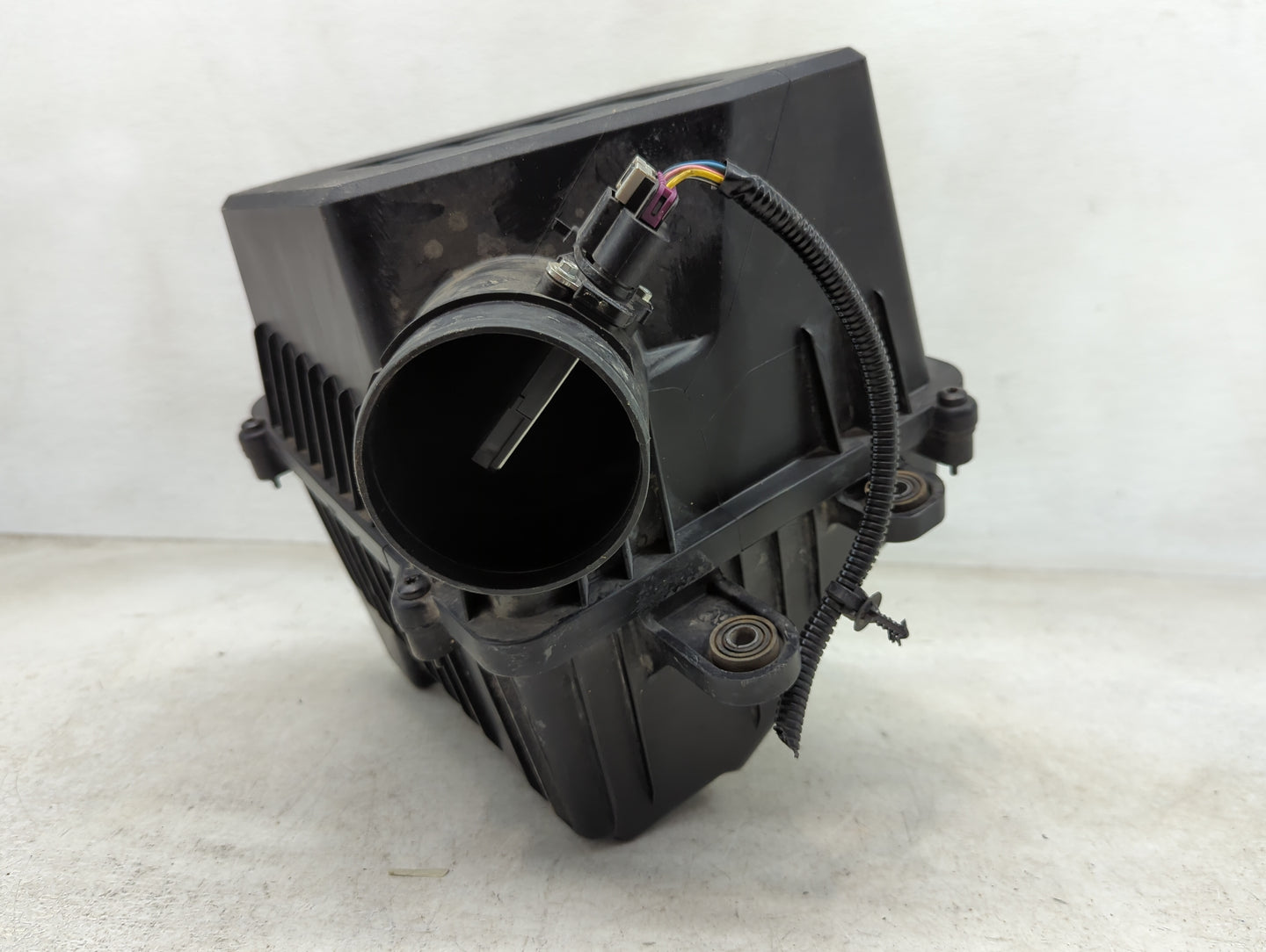 2010-2011 Chevrolet Equinox Air Cleaner Intake-duct Hose Tube - Oemusedautoparts1.com