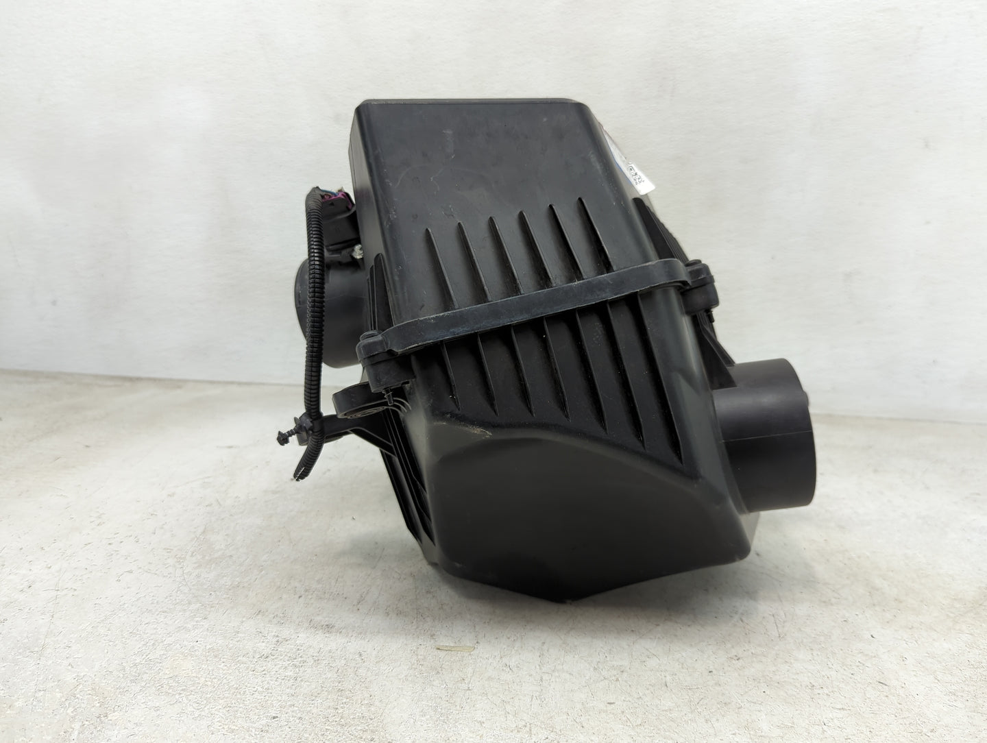 2010-2011 Chevrolet Equinox Air Cleaner Intake-duct Hose Tube - Oemusedautoparts1.com