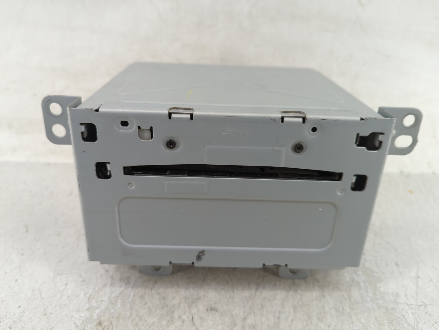 2011-2012 Chevrolet Equinox Radio AM FM Cd Player Receiver Replacement P/N:20983517 Fits Fits 2010 2011 2012 OEM Used Auto P