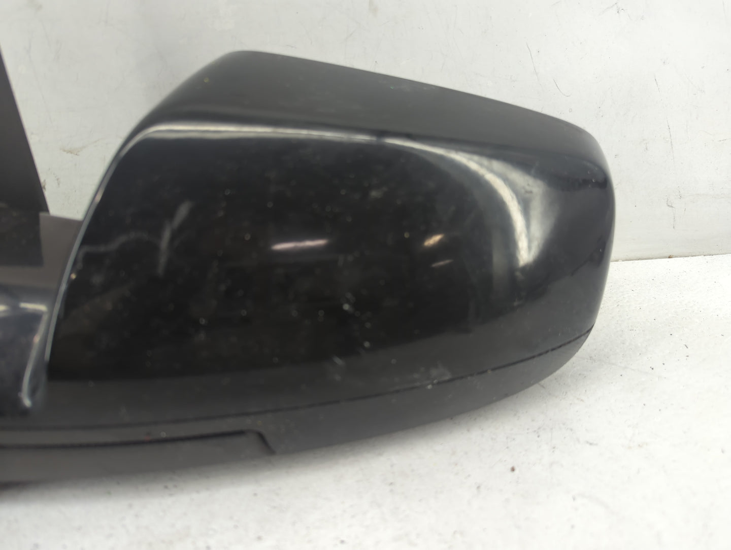 2010-2011 Chevrolet Equinox Driver Side View Mirror - Left Door Mirror OEM Used - Oemusedautoparts1.com