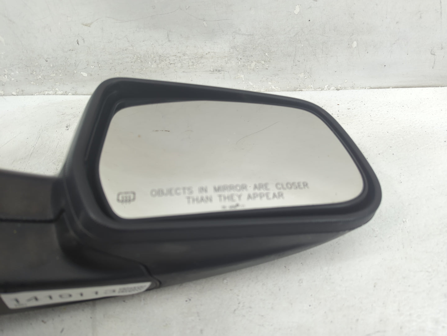 2010-2011 Chevrolet Equinox Passenger Side View Mirror - Right Door Mirror OEM Used - Oemusedautoparts1.com
