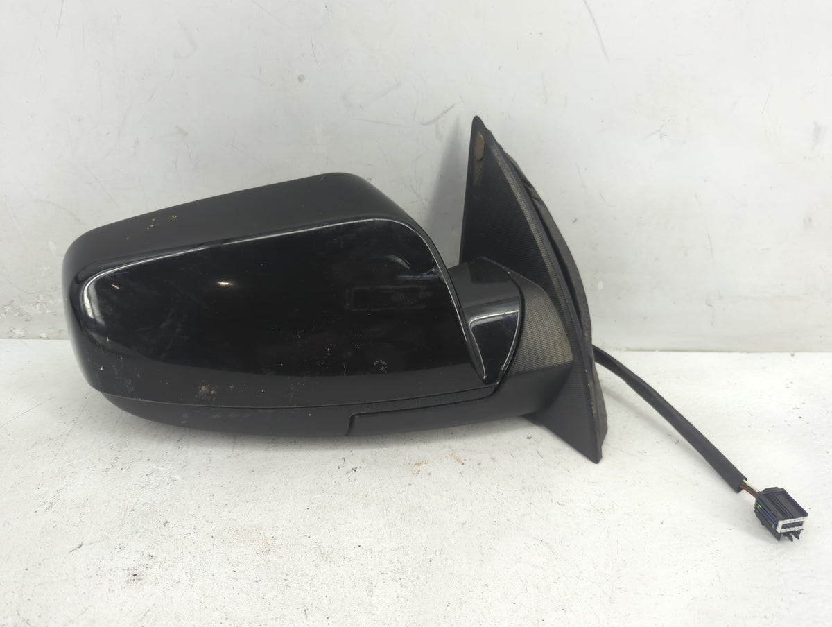 2010-2011 Chevrolet Equinox Passenger Side View Mirror - Right Door Mirror OEM Used - Oemusedautoparts1.com