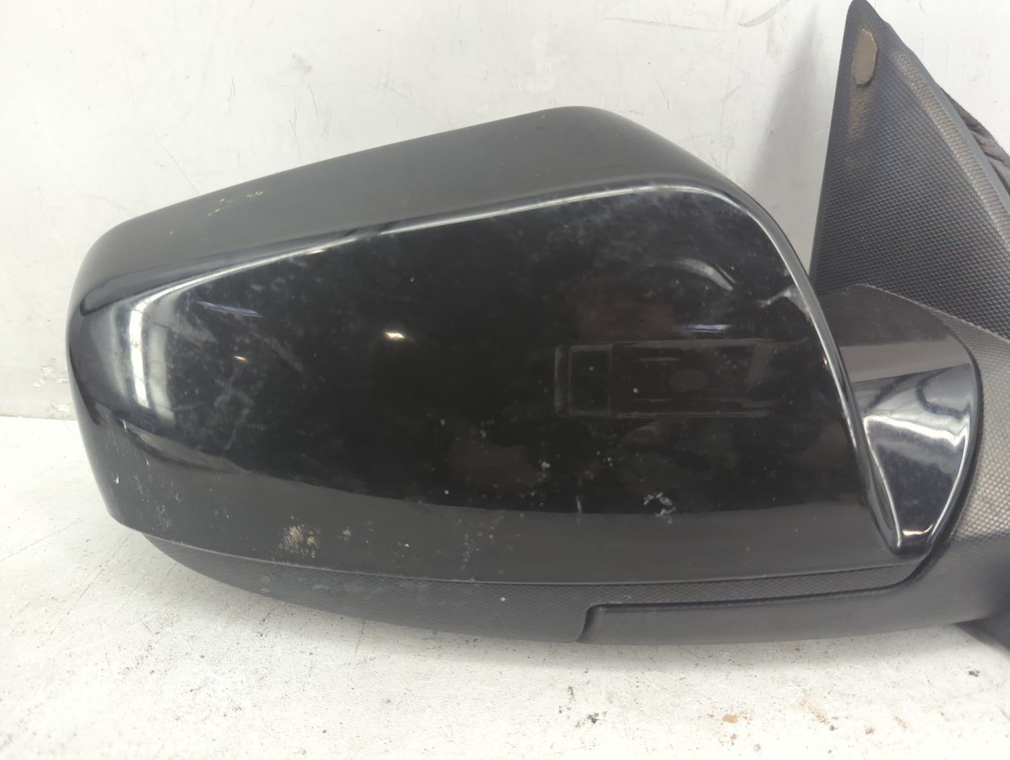 2010-2011 Chevrolet Equinox Passenger Side View Mirror - Right Door Mirror OEM Used - Oemusedautoparts1.com
