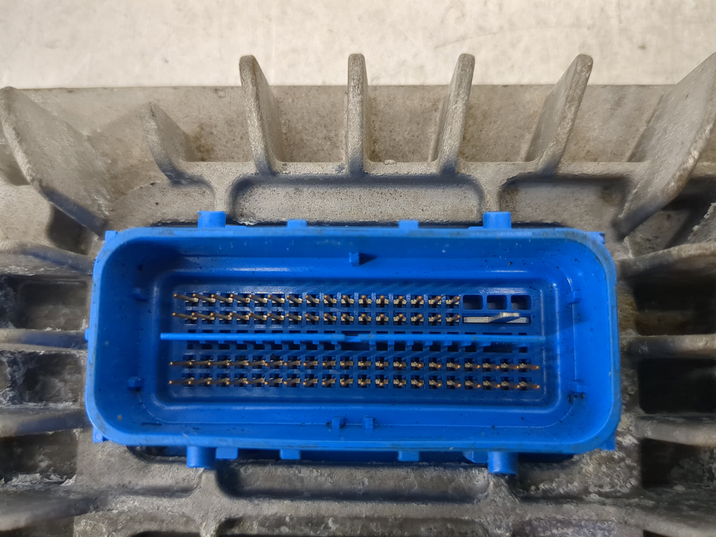 2010-2011 Chevrolet Equinox PCM Engine Control Computer ECU ECM PCU OEM P/N:12637106 12637489 Fits Fits 2010 2011 2012 2013 