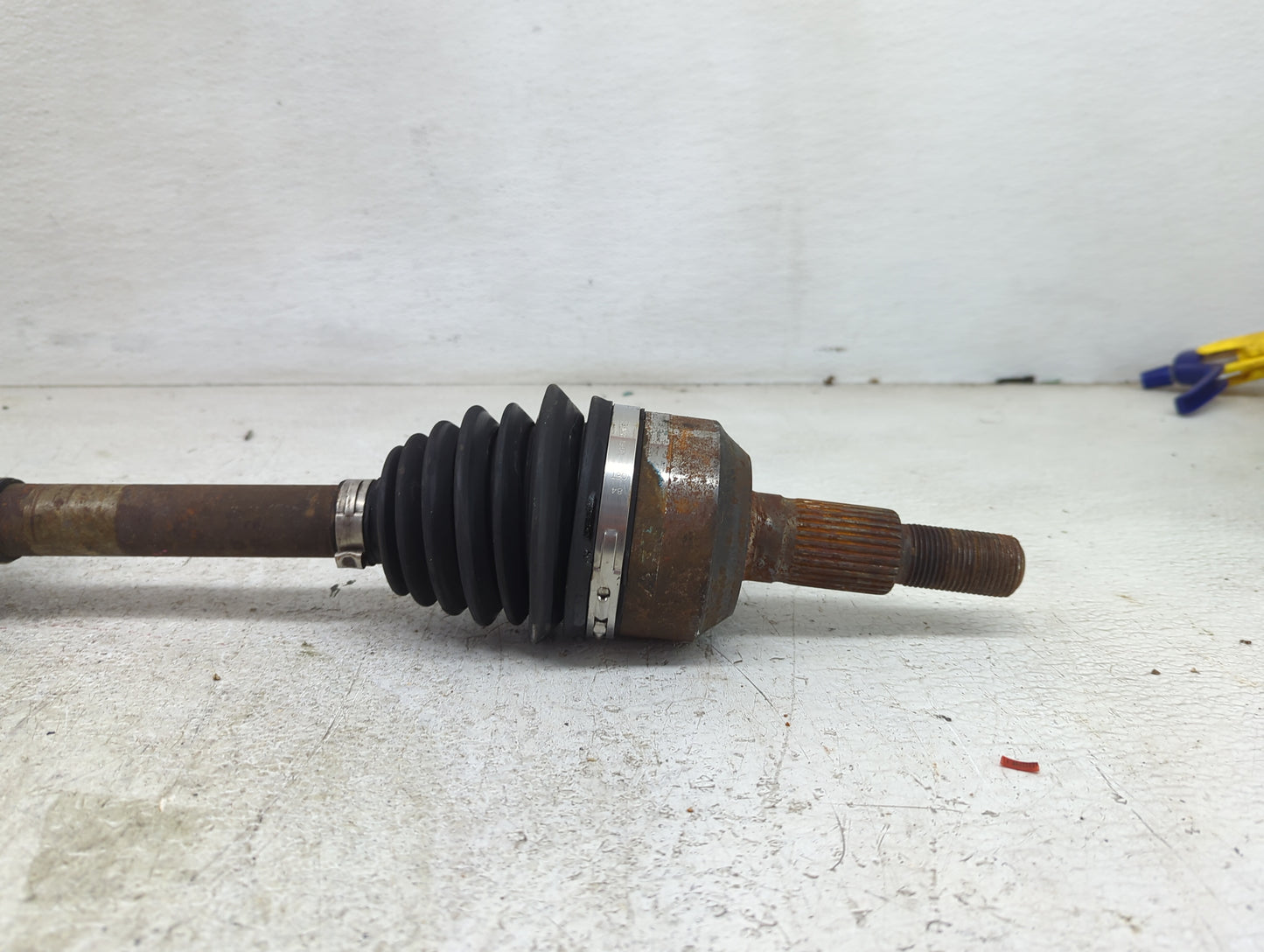 2010-2017 Chevrolet Equinox Axle Shaft Front Driver Cv C/v - Oemusedautoparts1.com