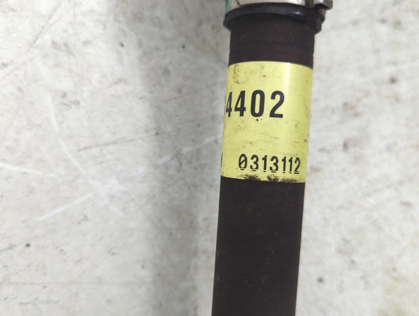 2010-2017 Chevrolet Equinox Axle Shaft Front Passenger Cv C/v - Oemusedautoparts1.com