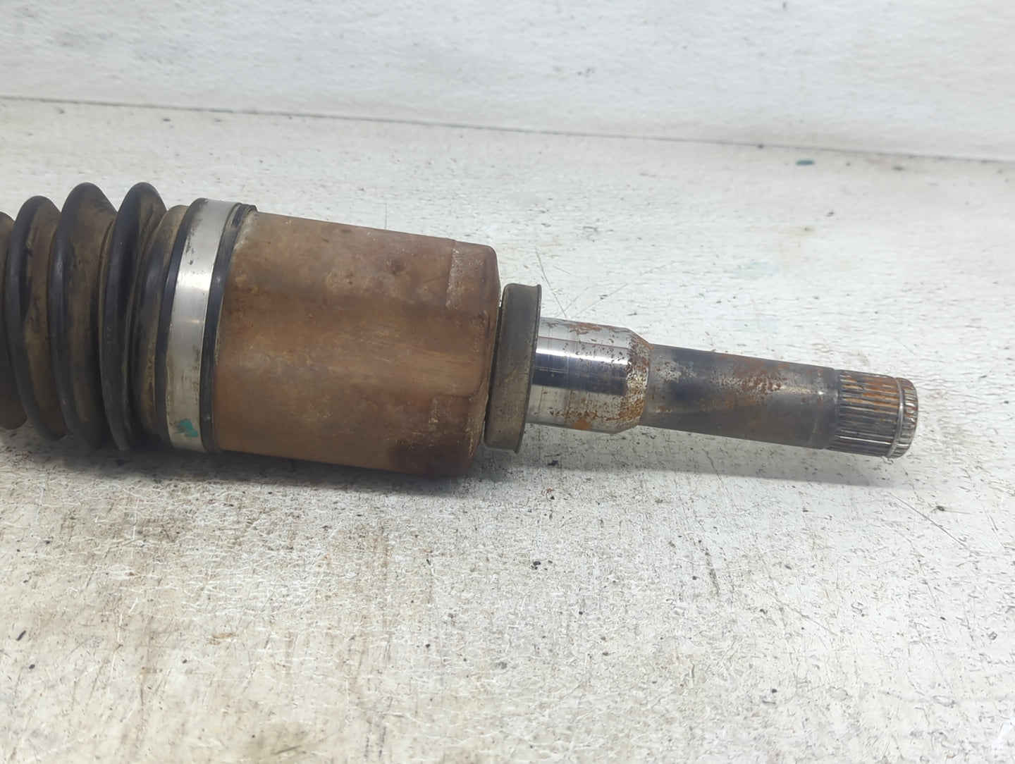 2010-2017 Chevrolet Equinox Axle Shaft Front Driver Cv C/v - Oemusedautoparts1.com