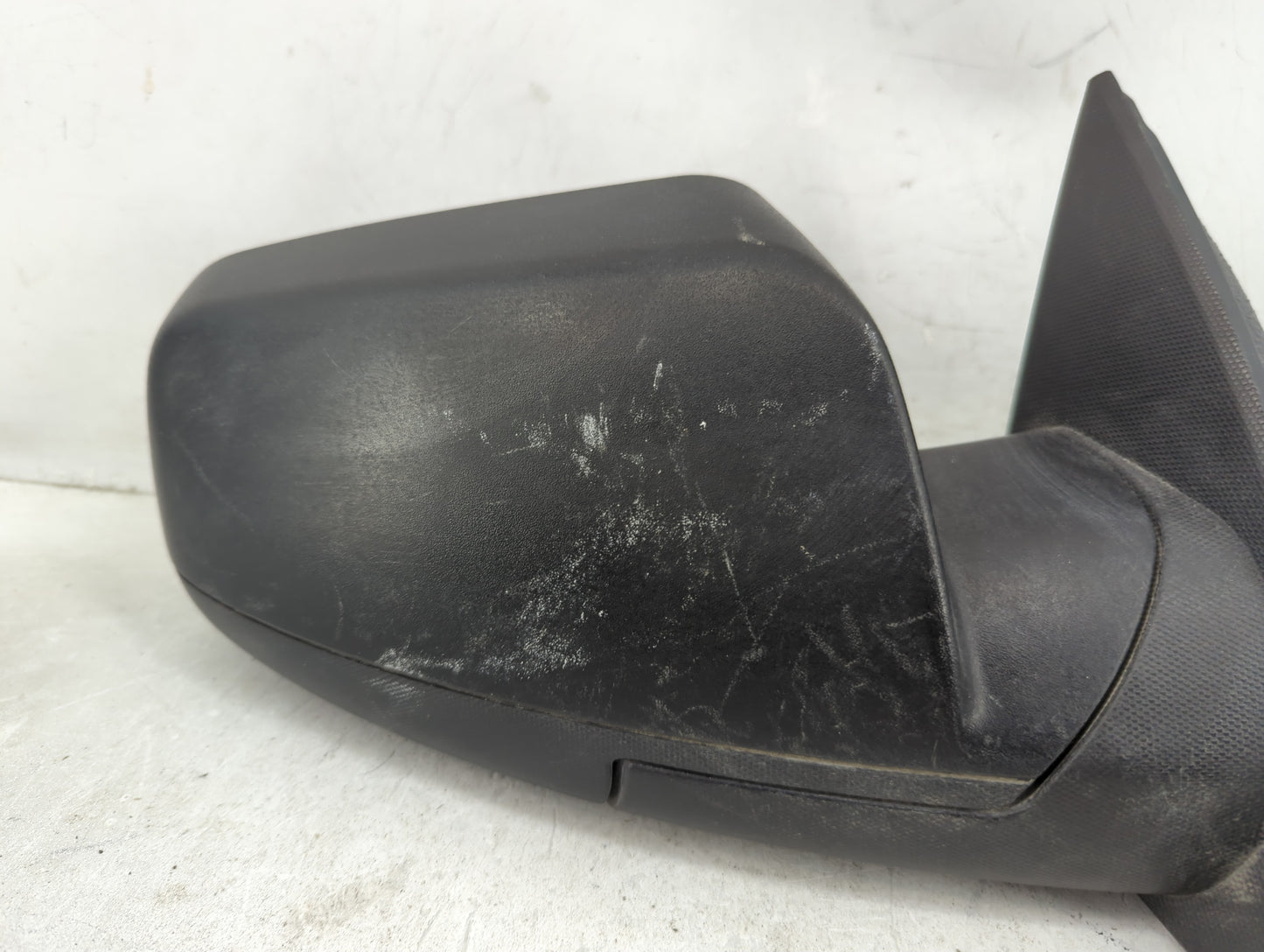 2010-2011 Chevrolet Equinox Passenger Side View Mirror - Right Door Mirror OEM Used - Oemusedautoparts1.com