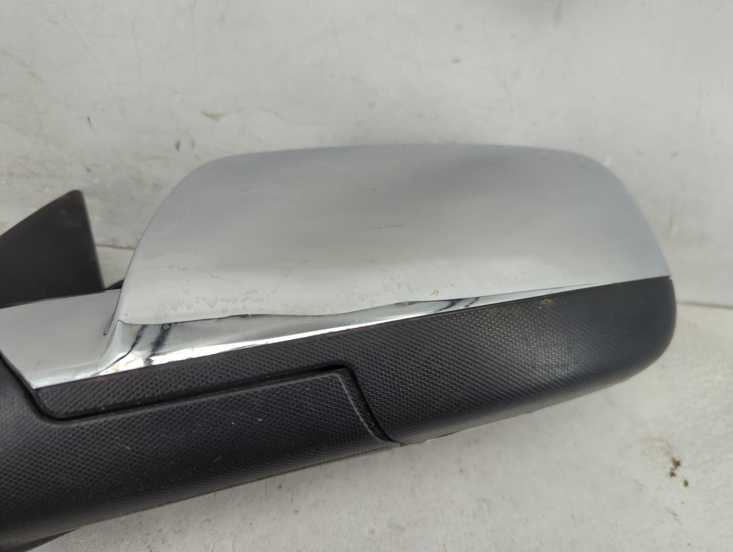 2011 Chevrolet Equinox Driver Left Side View Manual Door Mirror Chrome - Oemusedautoparts1.com