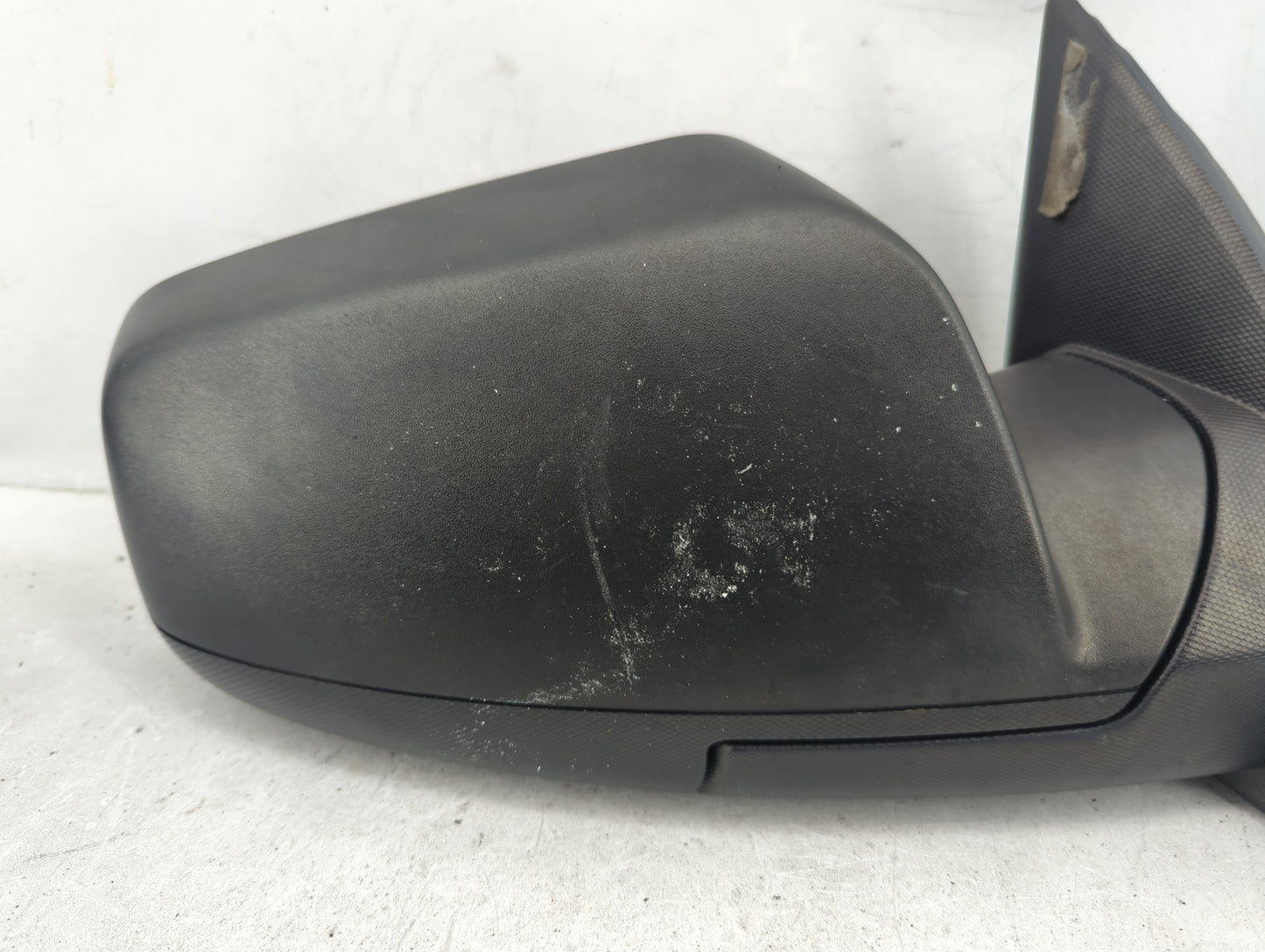 2010-2011 Chevrolet Equinox Passenger Side View Mirror - Right Door Mirror OEM Used - Oemusedautoparts1.com