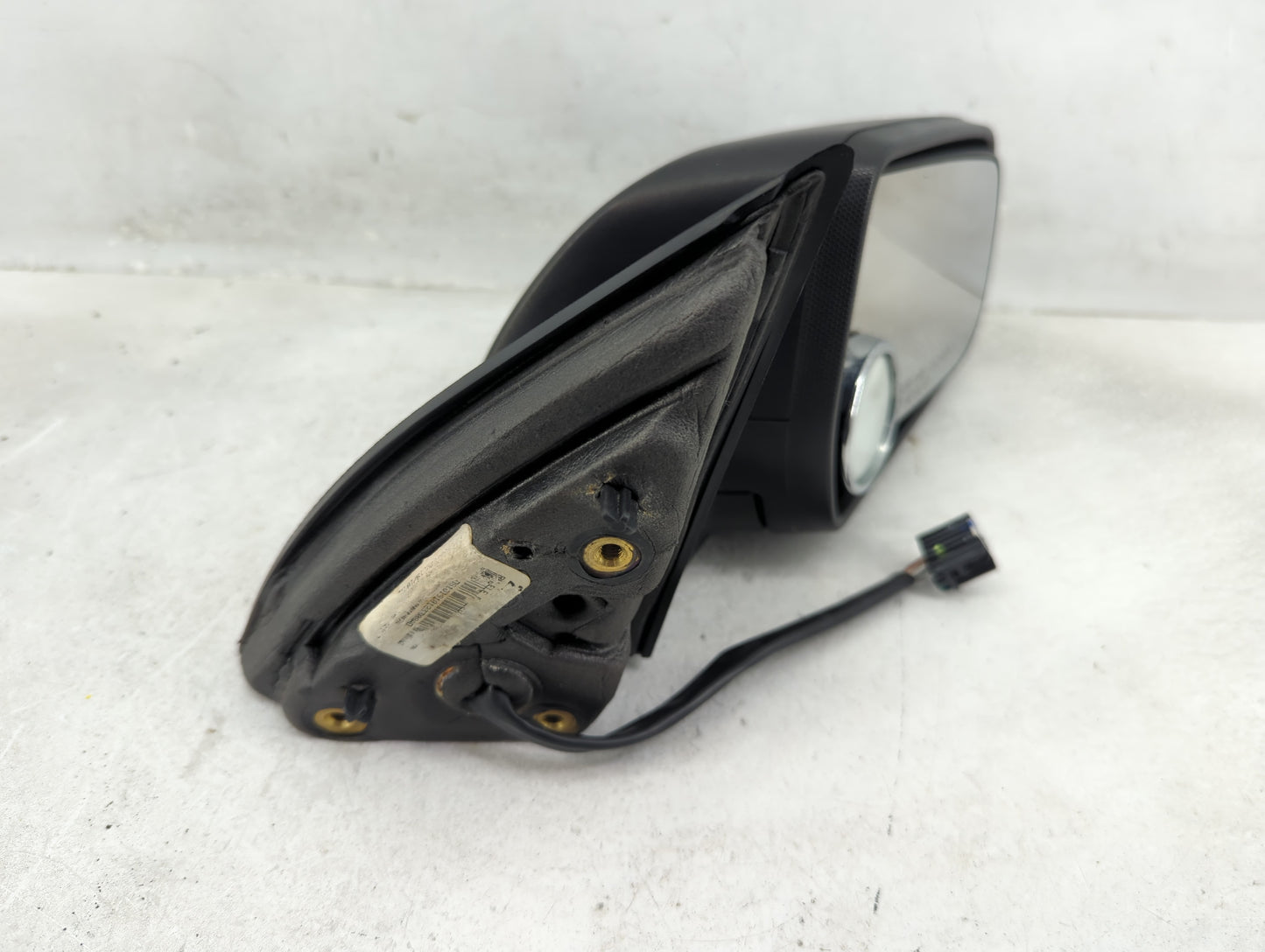 2010-2011 Chevrolet Equinox Passenger Side View Mirror - Right Door Mirror OEM Used - Oemusedautoparts1.com