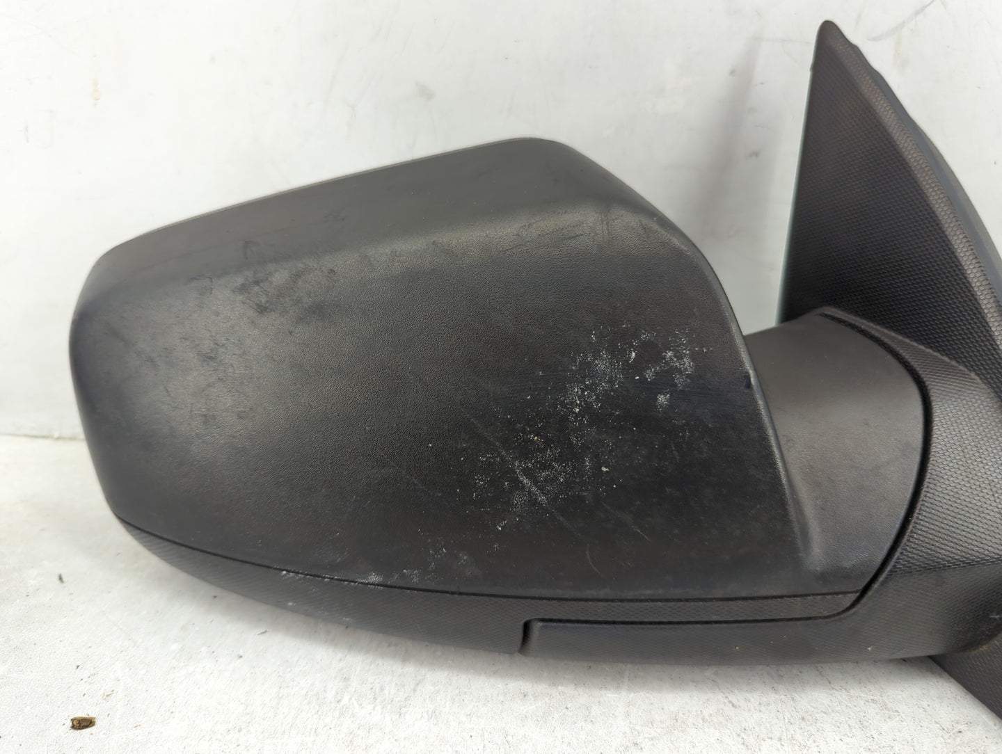 2010-2011 Chevrolet Equinox Passenger Side View Mirror - Right Door Mirror OEM Used - Oemusedautoparts1.com