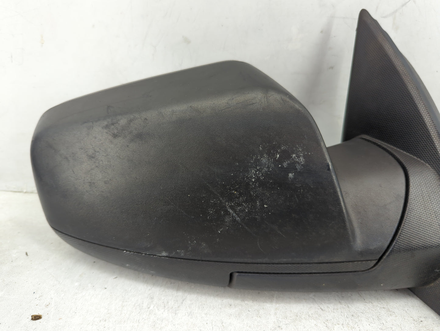 2010-2011 Chevrolet Equinox Passenger Side View Mirror - Right Door Mirror OEM Used - Oemusedautoparts1.com