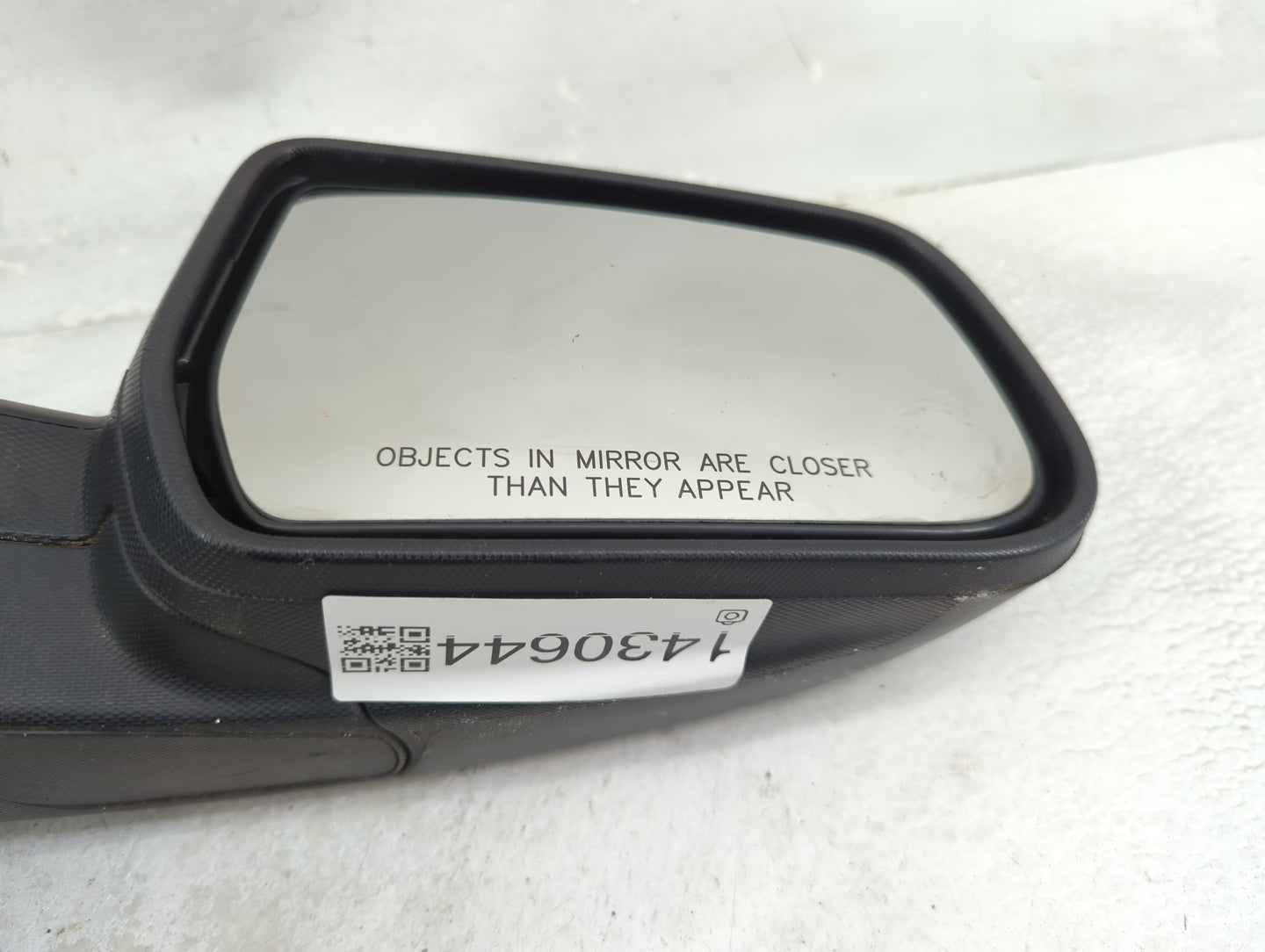 2010-2011 Chevrolet Equinox Passenger Side View Mirror - Right Door Mirror OEM Used - Oemusedautoparts1.com