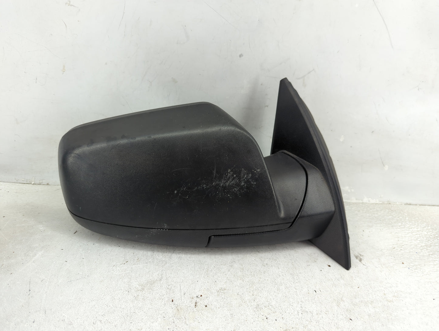 2010-2011 Chevrolet Equinox Passenger Side View Mirror - Right Door Mirror OEM Used - Oemusedautoparts1.com