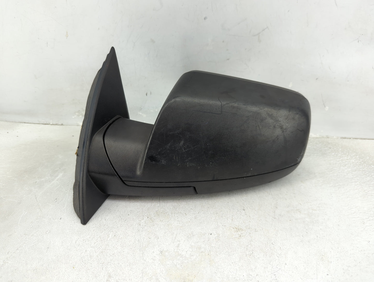 2010-2011 Chevrolet Equinox Driver Side View Mirror - Left Door Mirror OEM Used - Oemusedautoparts1.com