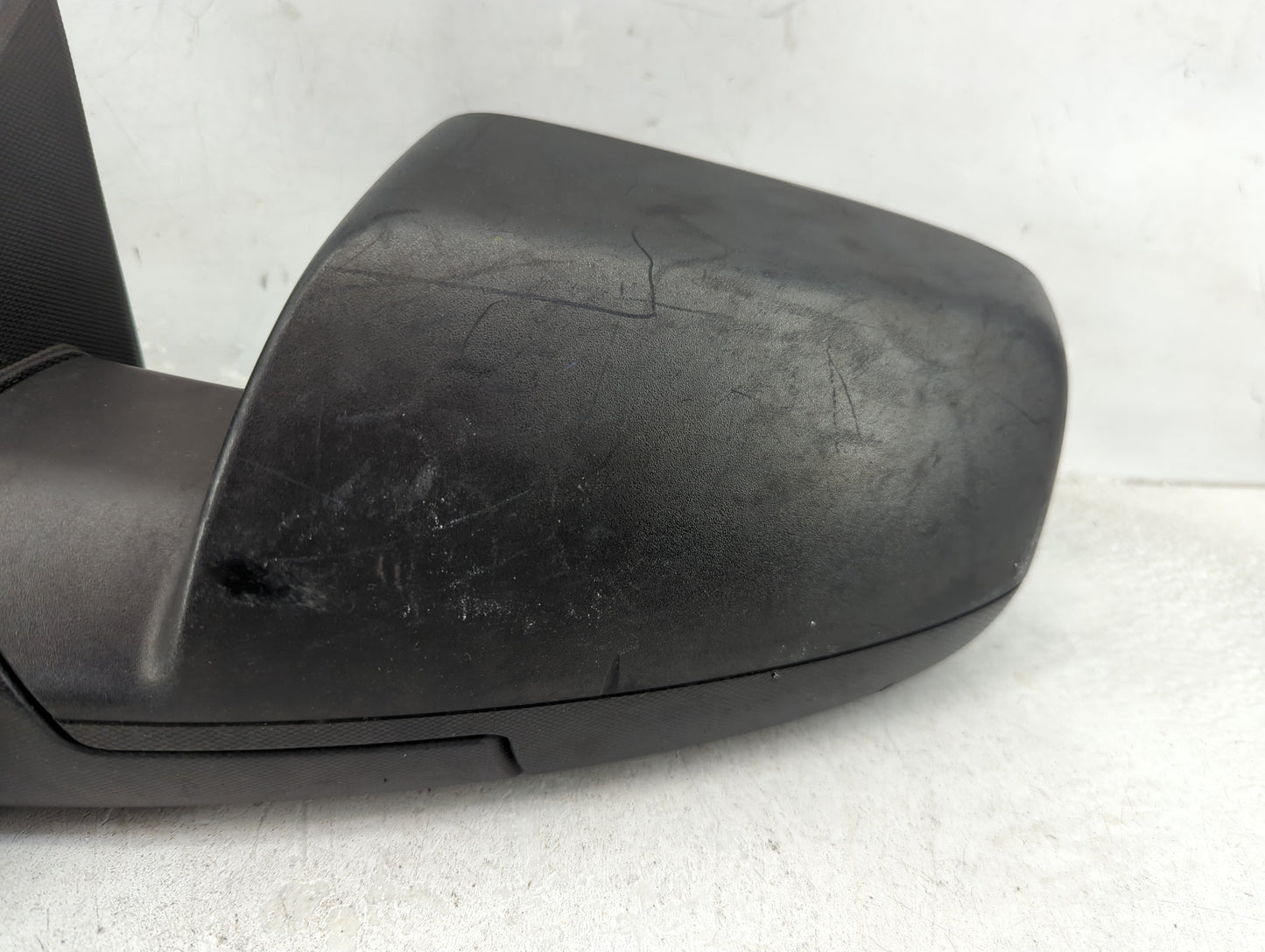 2010-2011 Chevrolet Equinox Driver Side View Mirror - Left Door Mirror OEM Used - Oemusedautoparts1.com