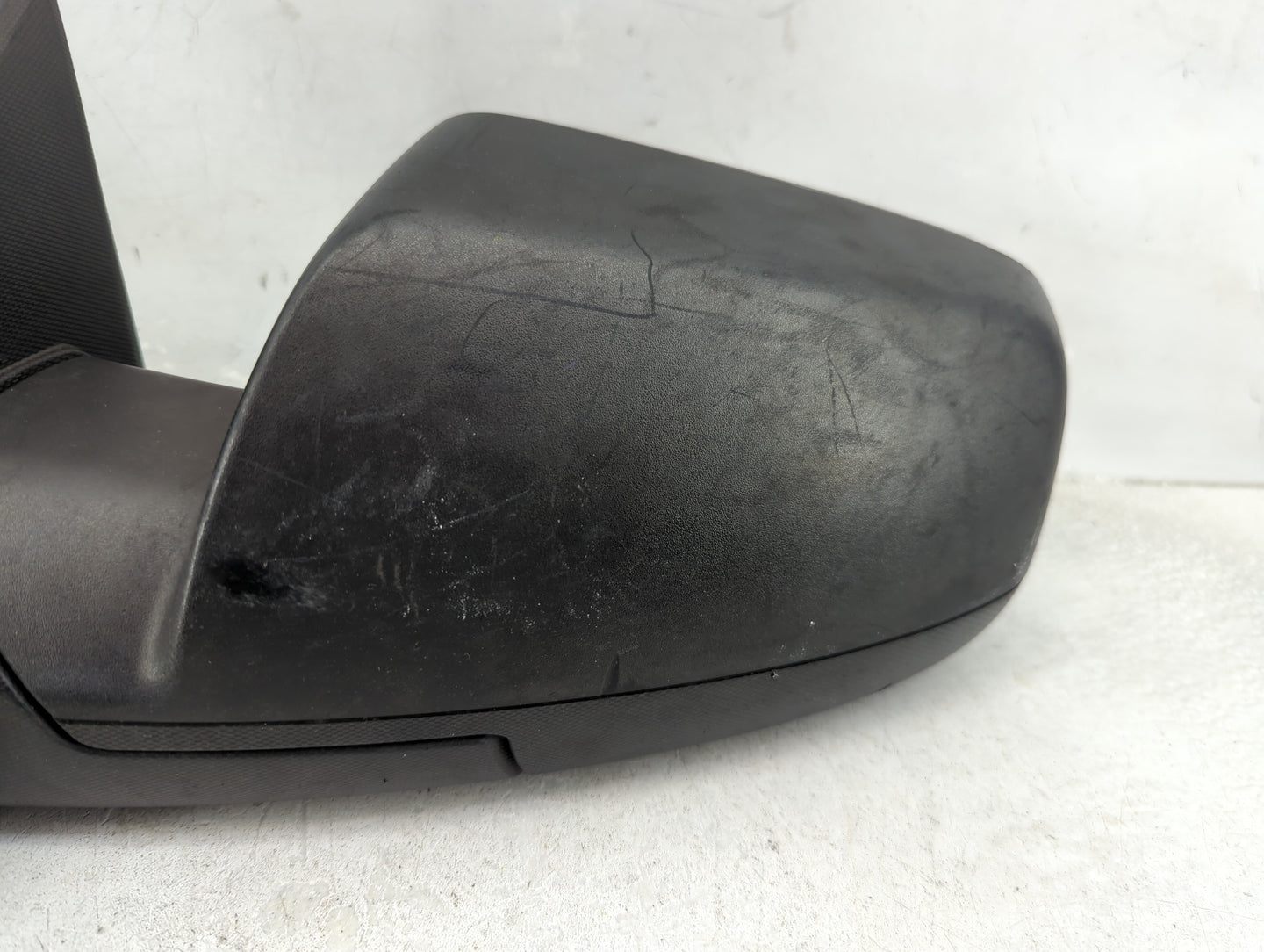 2010-2011 Chevrolet Equinox Driver Side View Mirror - Left Door Mirror OEM Used - Oemusedautoparts1.com