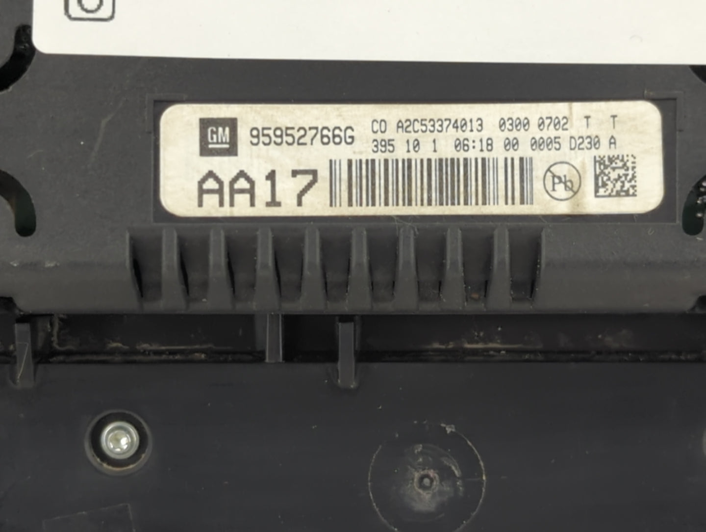 2011 Chevrolet Equinox Radio AM FM Cd Player Receiver Replacement P/N:95952766G Fits Fits 2010 OEM Used Auto Parts - Oemused