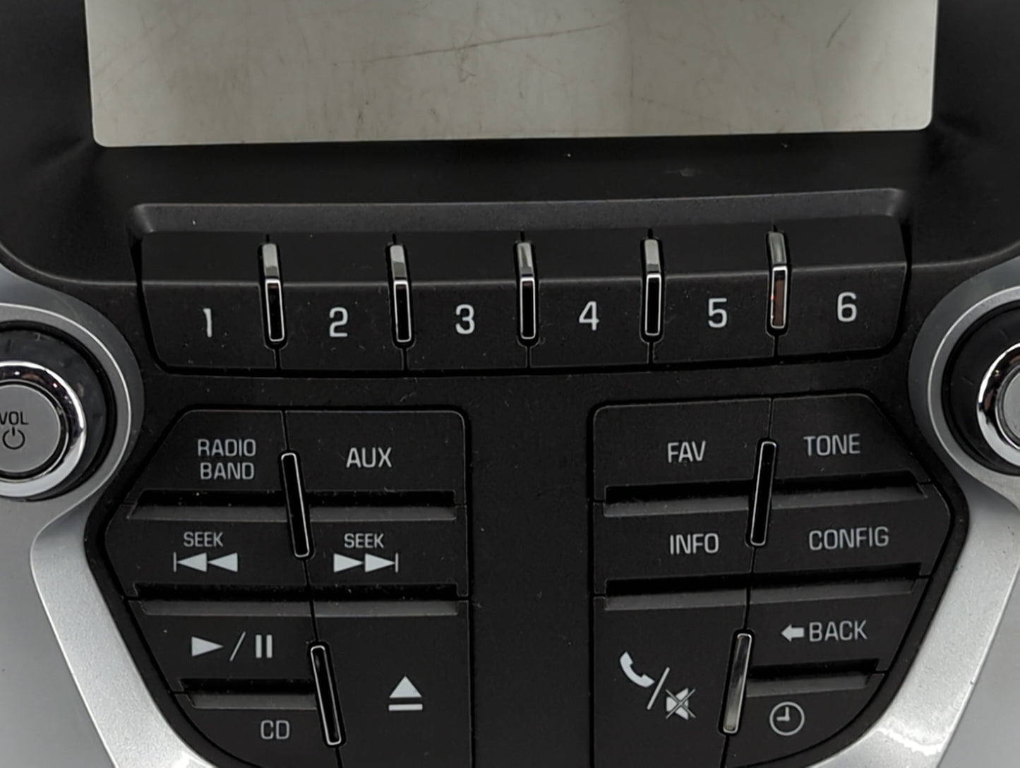 2010-2011 Chevrolet Equinox Radio Control Panel - Oemusedautoparts1.com