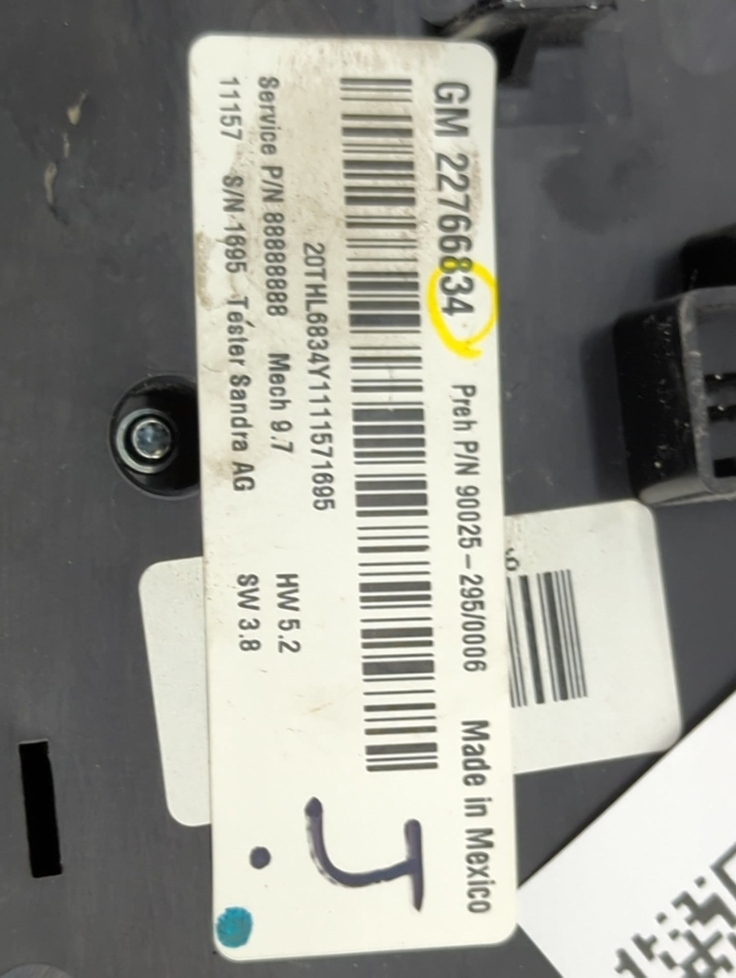 2010-2011 Chevrolet Equinox Radio Control Panel - Oemusedautoparts1.com