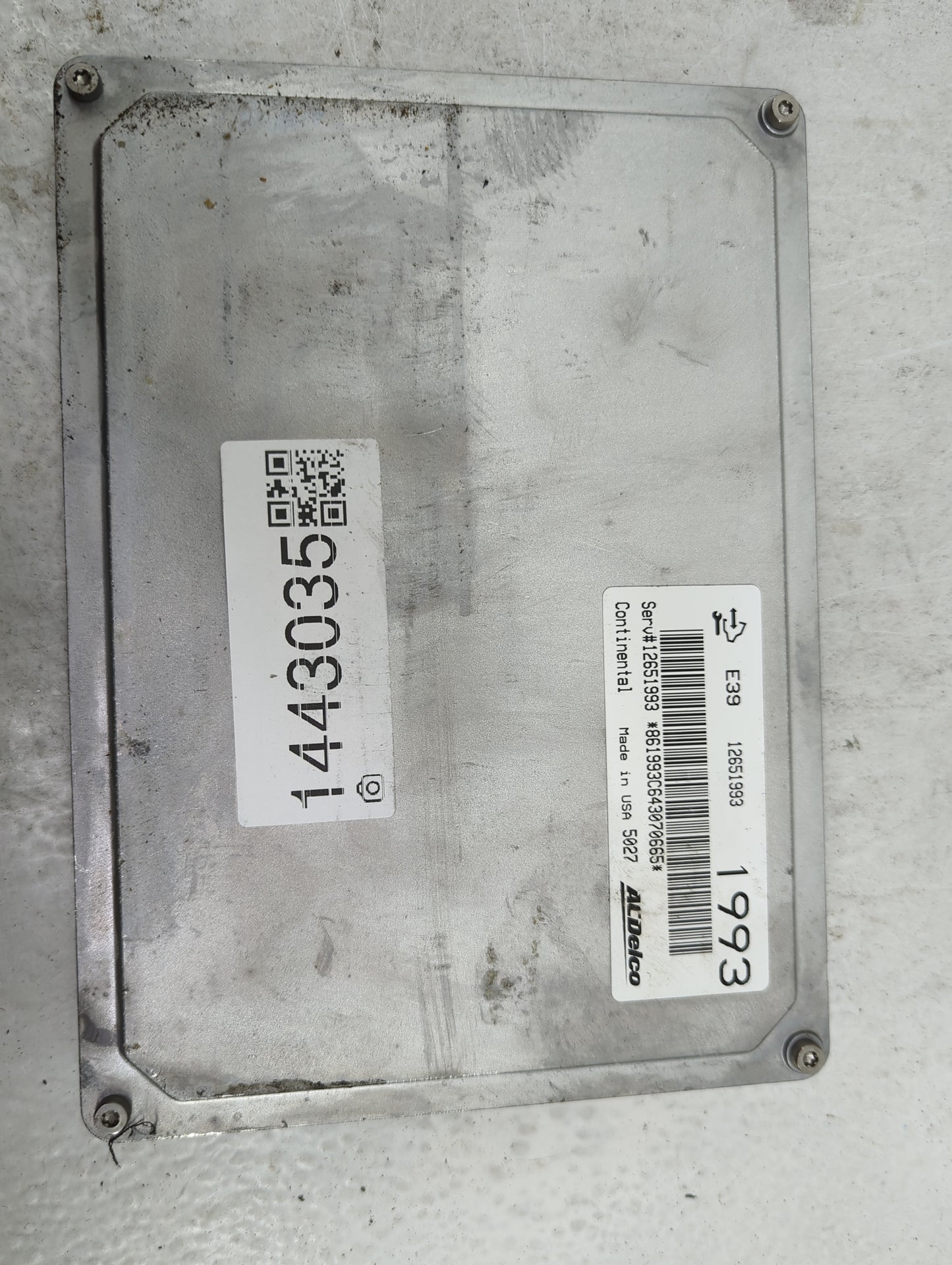 2010-2011 Chevrolet Equinox PCM Engine Control Computer ECU ECM PCU OEM P/N:12651993 8619930643070665 Fits OEM Used Auto Par
