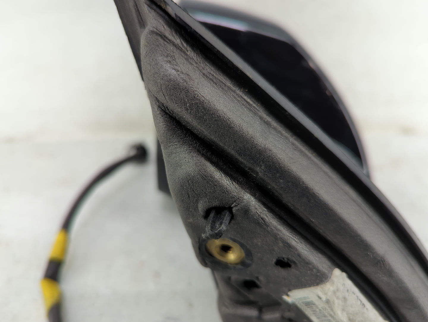 2010-2011 Chevrolet Equinox Driver Side View Mirror - Left Door Mirror OEM Used - Oemusedautoparts1.com