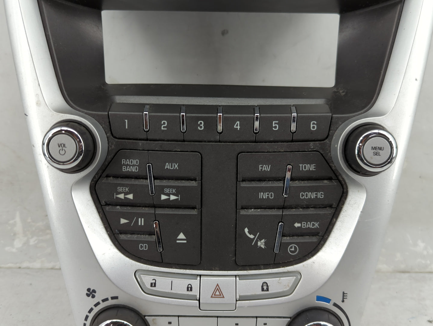 2010-2011 Chevrolet Equinox Radio Control Panel 1464755 - Oemusedautoparts1.com