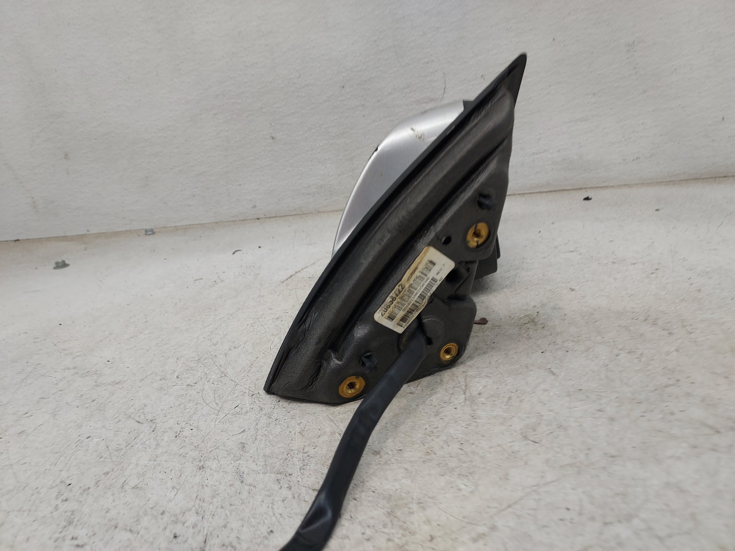 2010-2011 Chevrolet Equinox Passenger Side View Mirror - Right Door Mirror OEM Used - Oemusedautoparts1.com
