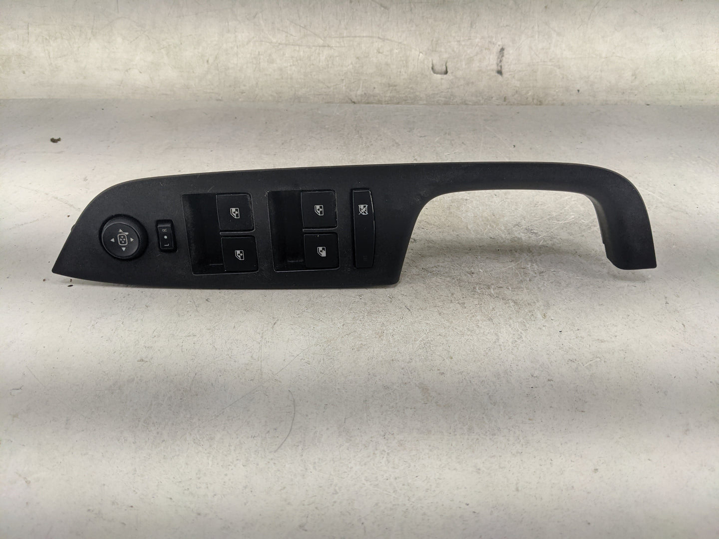2010-2017 Chevrolet Equinox Master Power Window Switch Replacement Driver Side Left P/N:25946538 Fits OEM Used Auto Parts - 