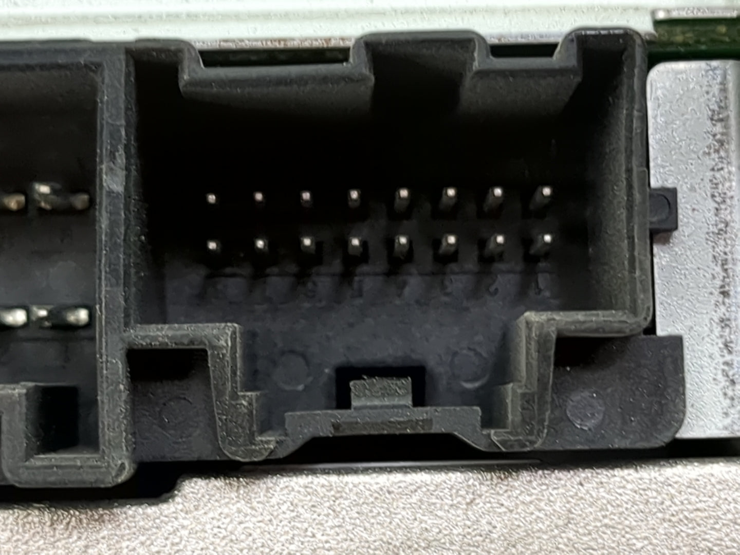 2010-2017 Chevrolet Equinox Radio Speaker Amplifier 1474838 - Oemusedautoparts1.com