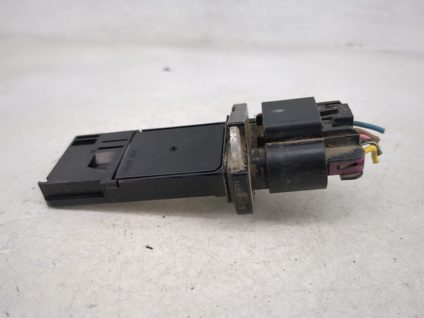2010-2011 Chevrolet Equinox Mass Air Flow Meter Maf 1485869 - Oemusedautoparts1.com