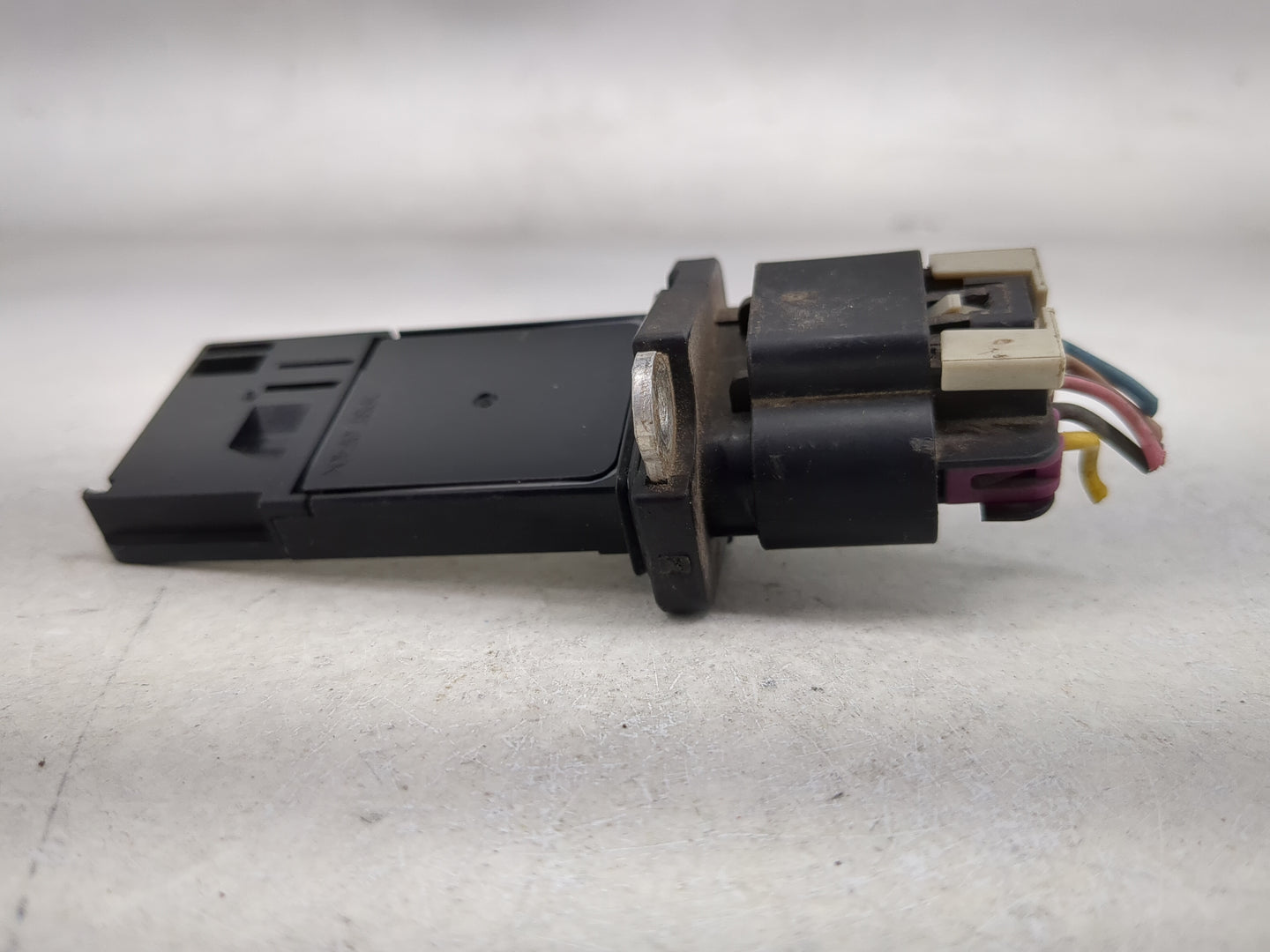 2010-2011 Chevrolet Equinox Mass Air Flow Meter Maf 1486357 - Oemusedautoparts1.com