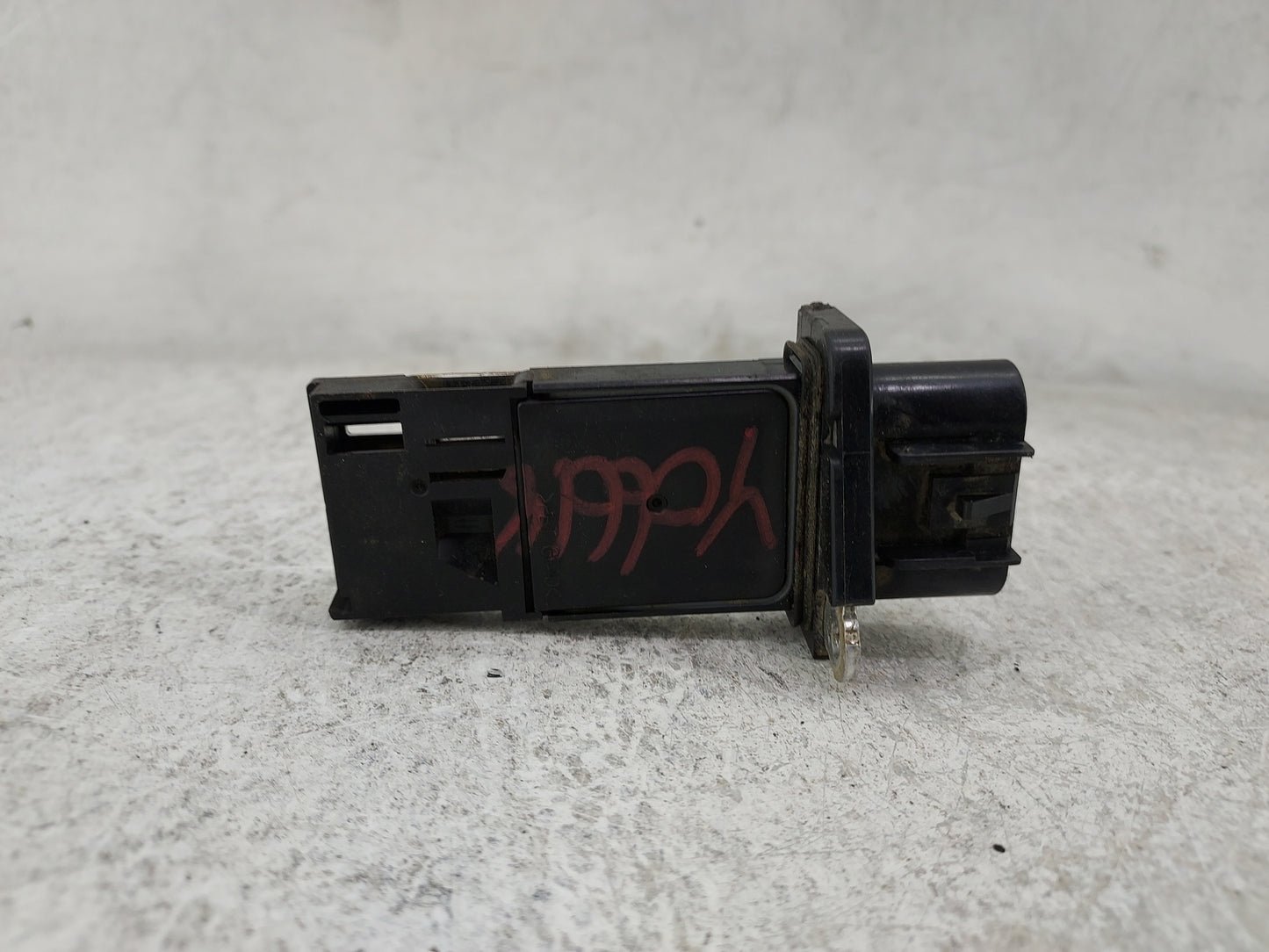 2010-2011 Chevrolet Equinox Mass Air Flow Meter Maf 1486895 - Oemusedautoparts1.com