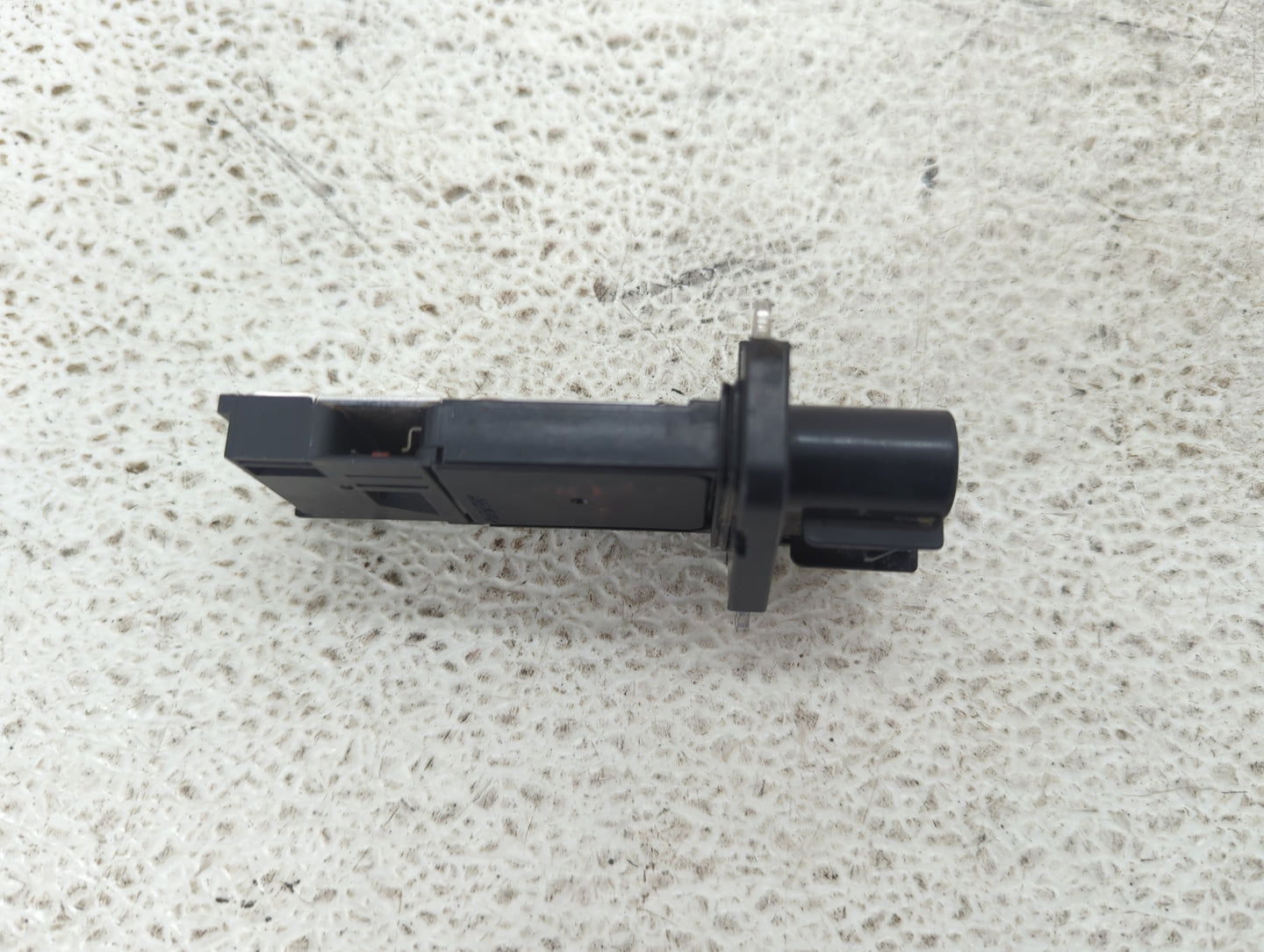 2010-2011 Chevrolet Equinox Mass Air Flow Meter Maf 1487513 - Oemusedautoparts1.com