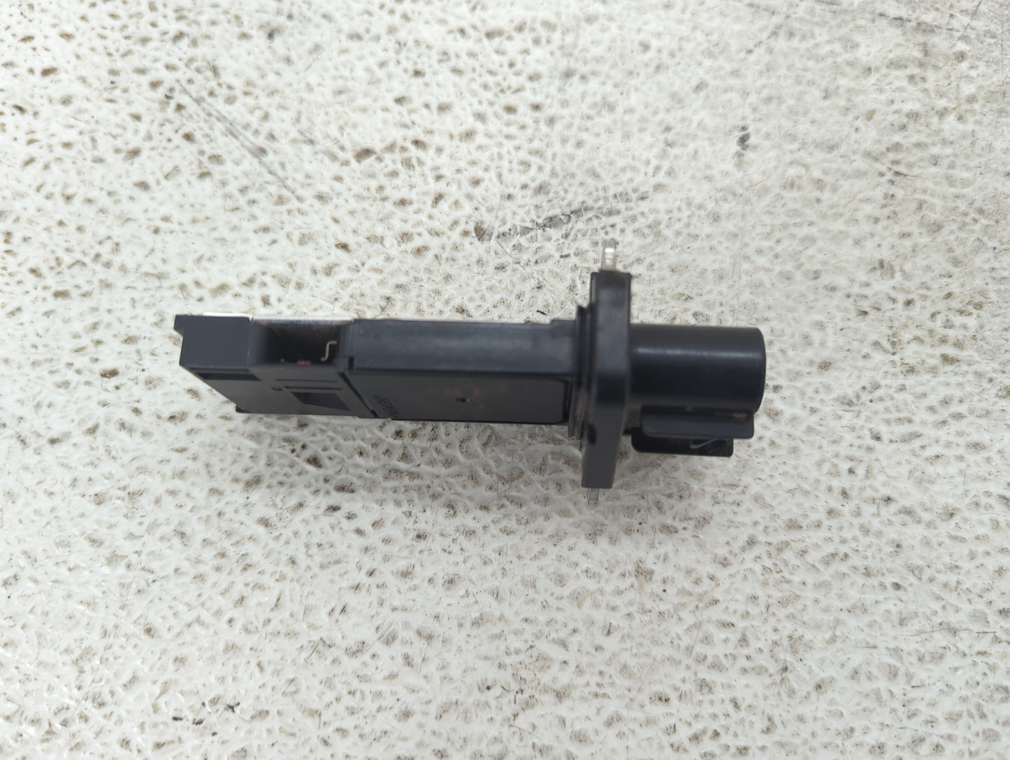 2010-2011 Chevrolet Equinox Mass Air Flow Meter Maf 1487513 - Oemusedautoparts1.com