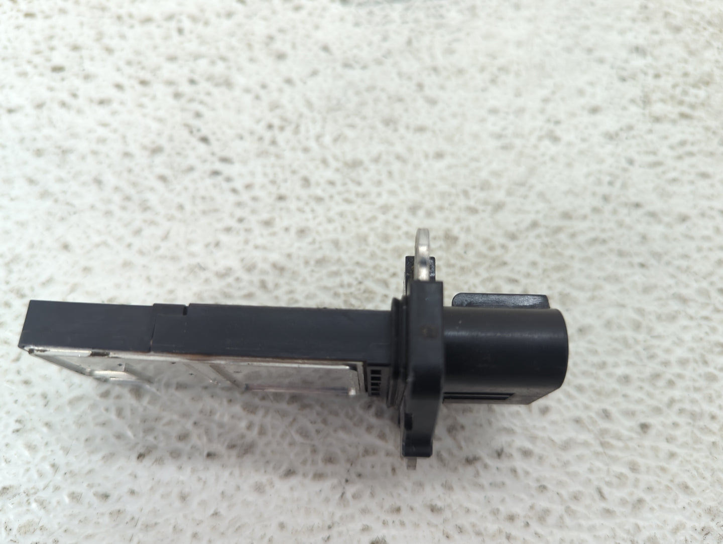 2010-2011 Chevrolet Equinox Mass Air Flow Meter Maf 1487513 - Oemusedautoparts1.com