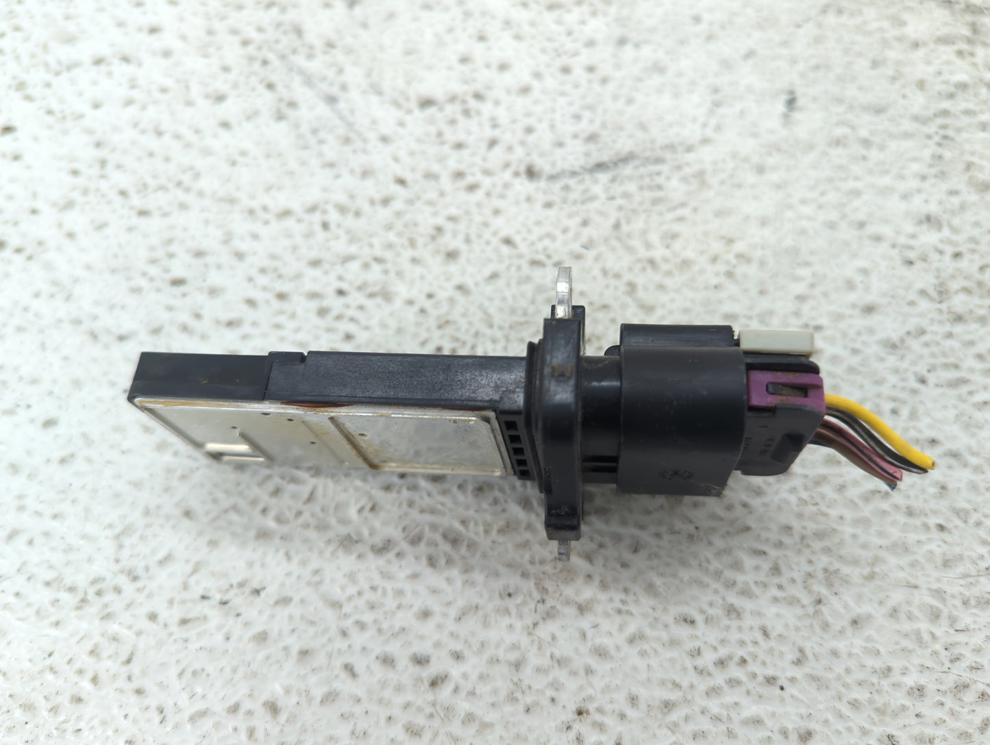 2010-2011 Chevrolet Equinox Mass Air Flow Meter Maf 1487548 - Oemusedautoparts1.com