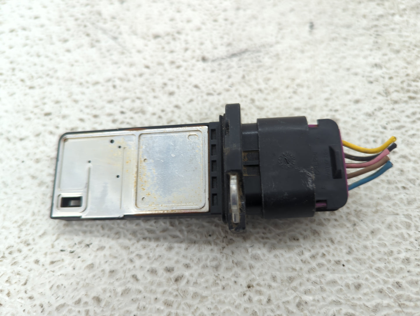 2010-2011 Chevrolet Equinox Mass Air Flow Meter Maf 1487548 - Oemusedautoparts1.com