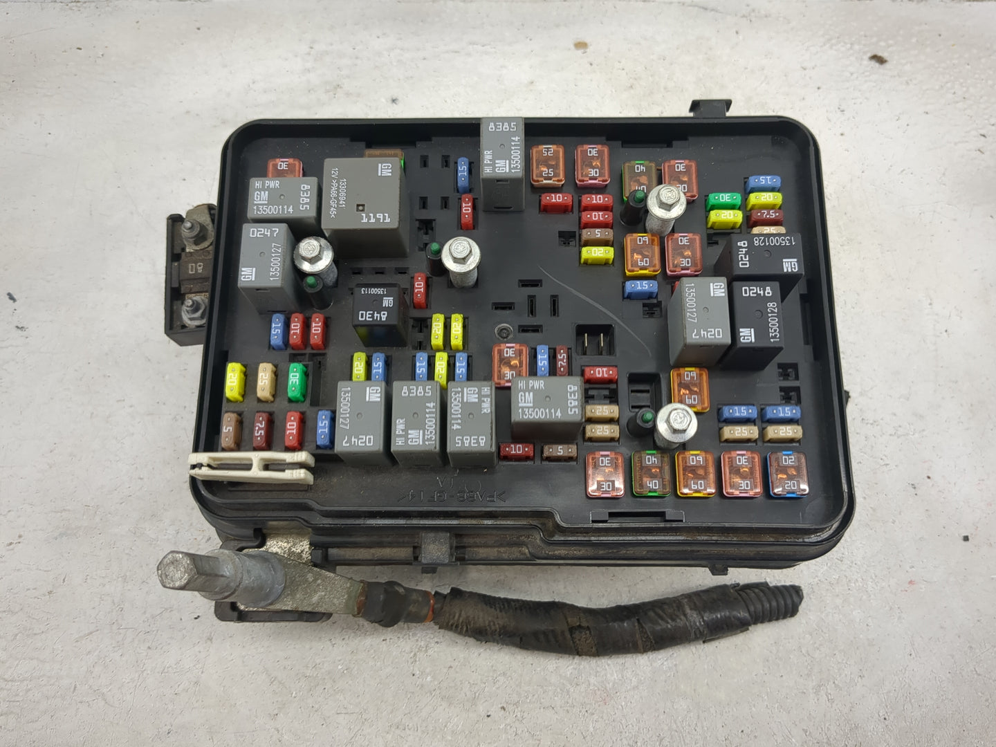 2011 Chevrolet Equinox Fusebox Fuse Box Panel Relay Module P/N:20899629 13500114, 13500127, 13500128, 13500113, 13500641 Fit