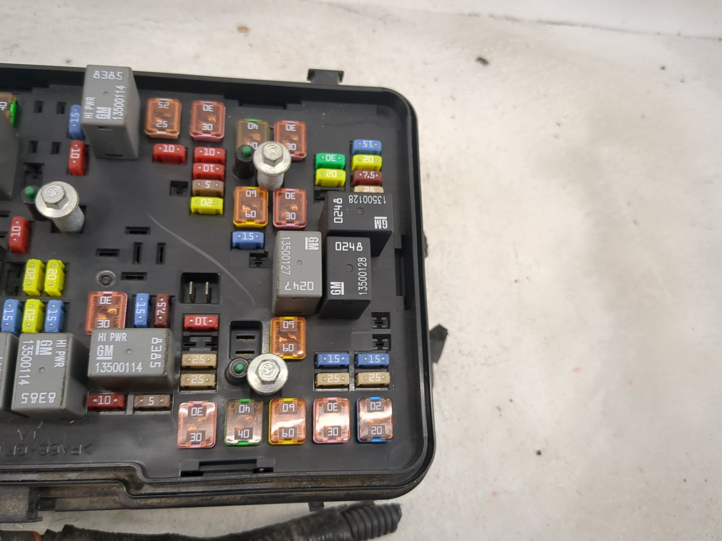 2011 Chevrolet Equinox Fusebox Fuse Box Panel Relay Module P/N:20899629 13500114, 13500127, 13500128, 13500113, 13500641 Fit