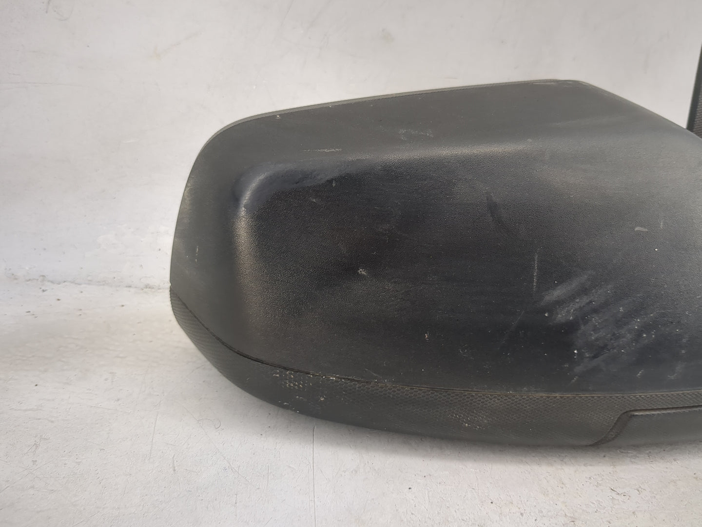 2010-2011 Chevrolet Equinox Passenger Side View Mirror - Right Door Mirror OEM Used - Oemusedautoparts1.com