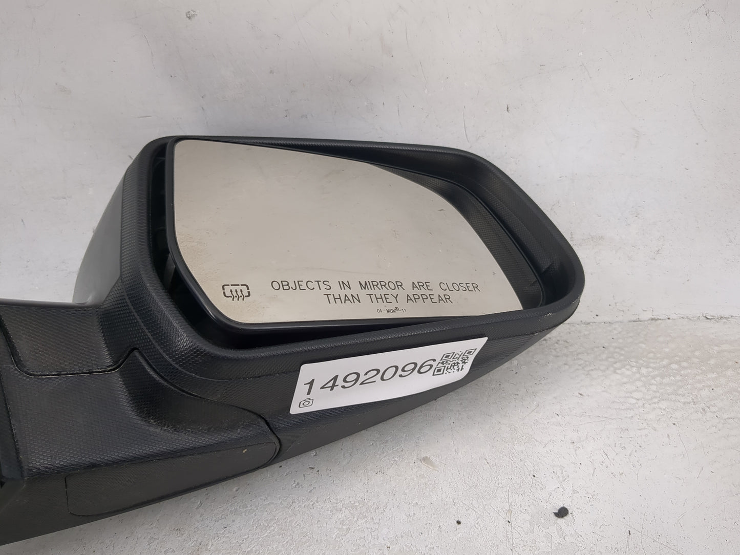 2010-2011 Chevrolet Equinox Passenger Side View Mirror - Right Door Mirror OEM Used - Oemusedautoparts1.com